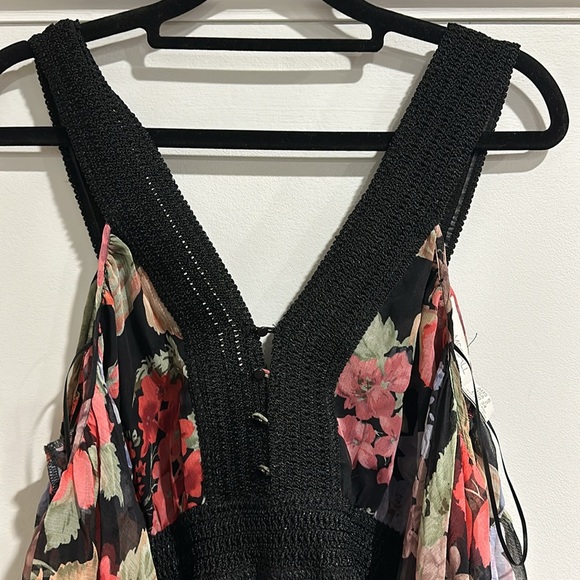 Alice McCall floral dress - Picture 3 of 5